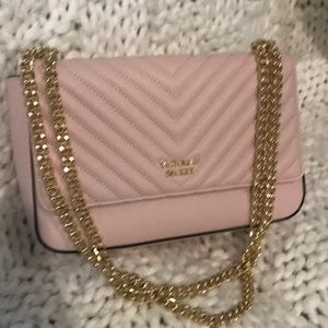 EUC pink Victoria’s Secret purse